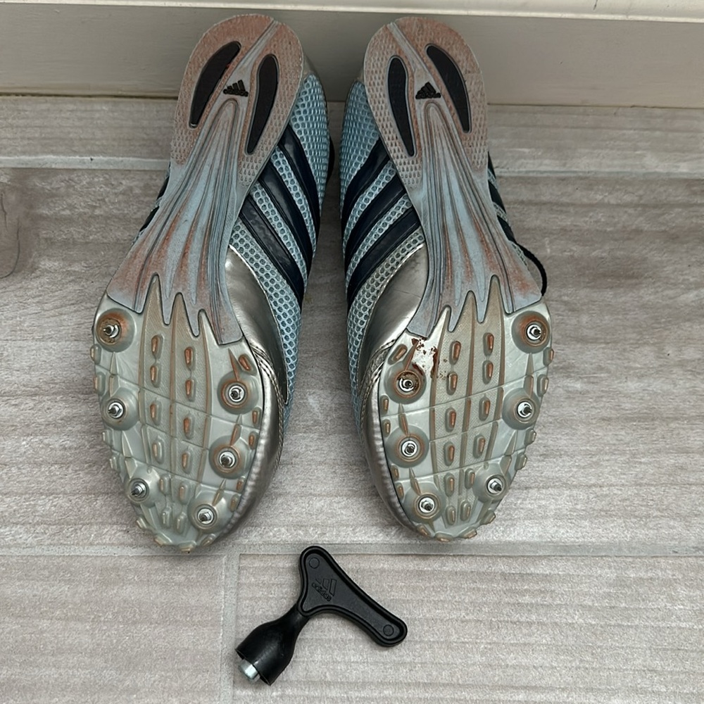 Adidas Track Cleats - Picture 5 of 9